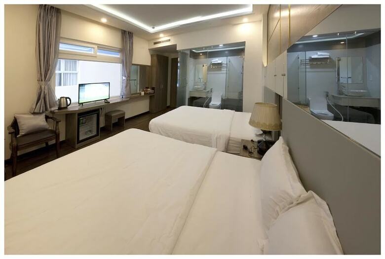 Seaway Hotel
