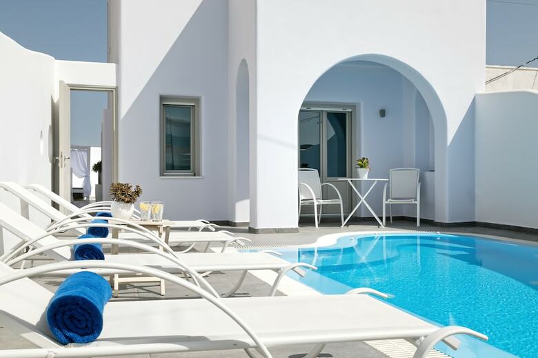 Blue Senses Villas