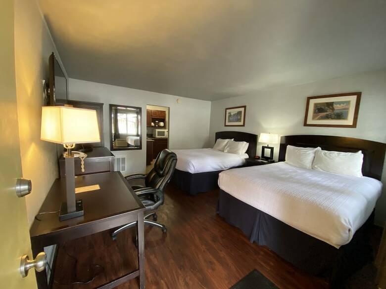 Hotel Heavenly Inn