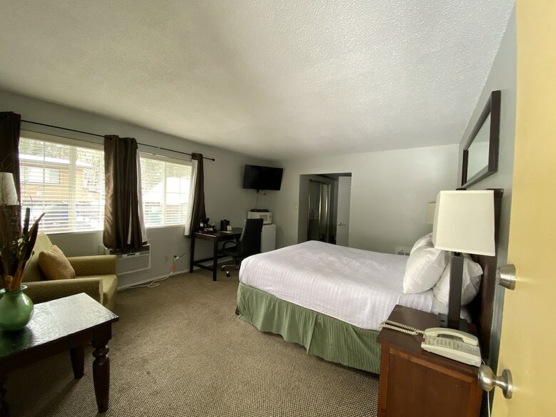 Hotel Heavenly Inn