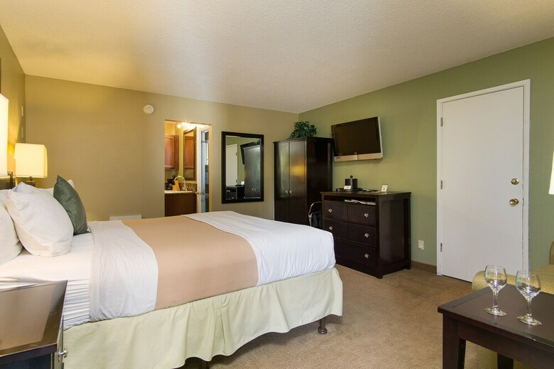 Hotel Heavenly Inn