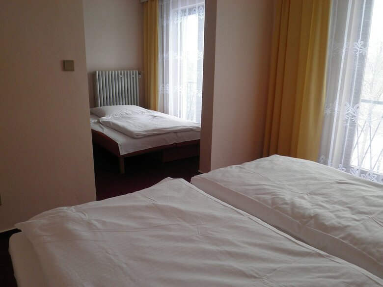 Hotel Zv�kov