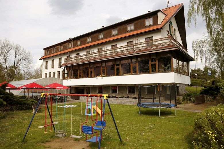 Hotel Zv�kov