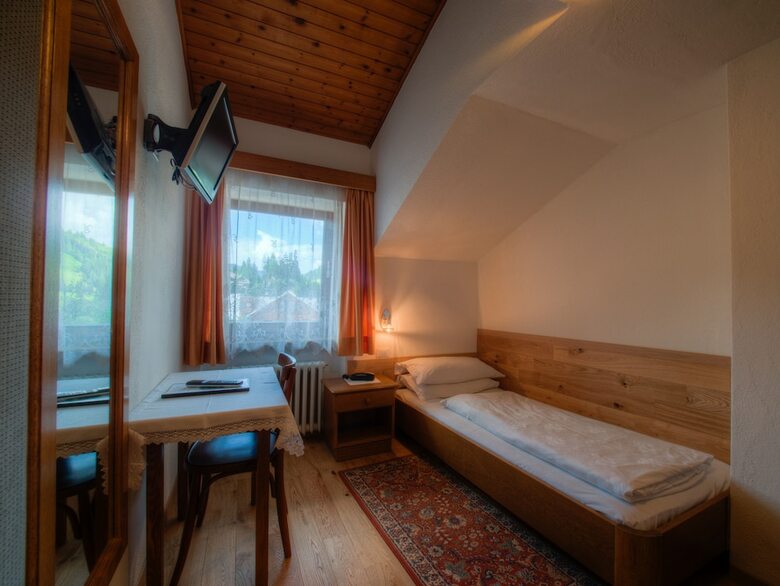Hotel Ustaria Posta