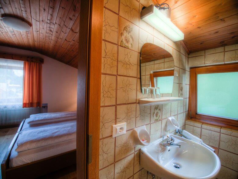 Hotel Ustaria Posta