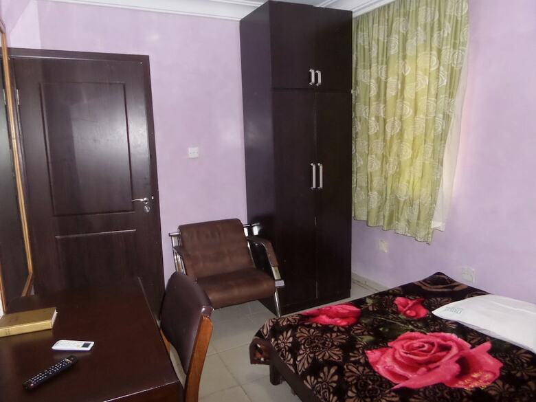Orient Hotel & Plaza Ltd