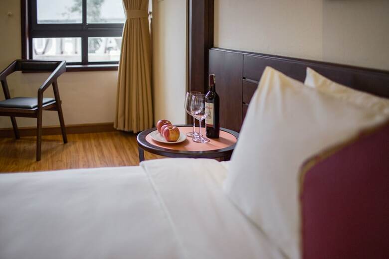 Freesia Hotel