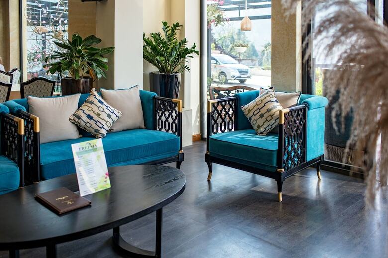 Freesia Hotel