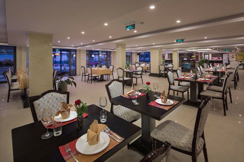 Freesia Hotel