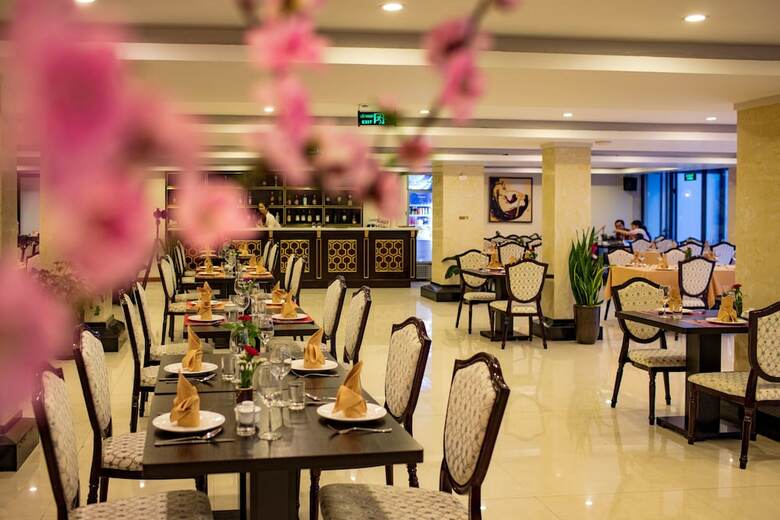 Freesia Hotel