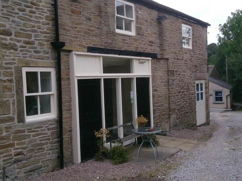 Posada The Roebuck Inn