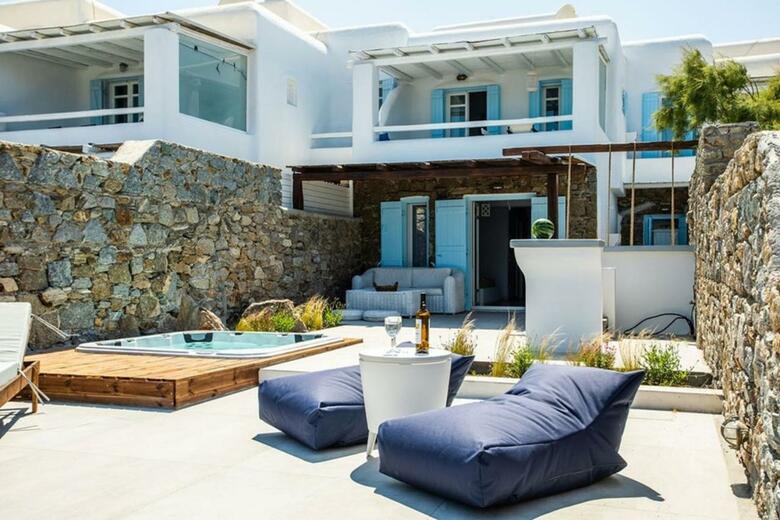 Aiolos Villas