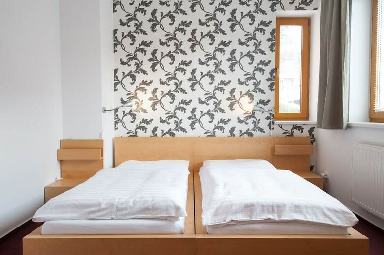 Hotel Garni Pod Skalkou