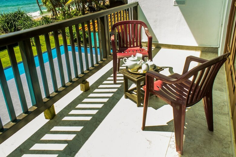 Serendib Beach Hotel