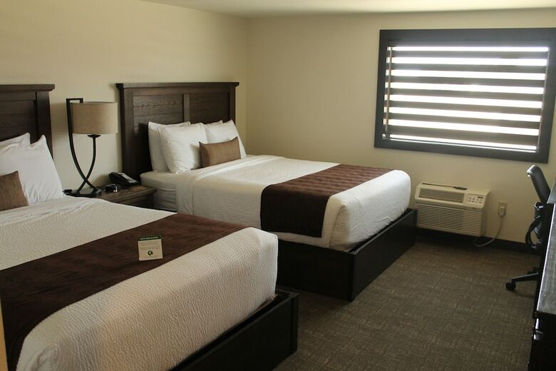 Boarders Inn & Suites By Cobblestone Hotels - Syracuse