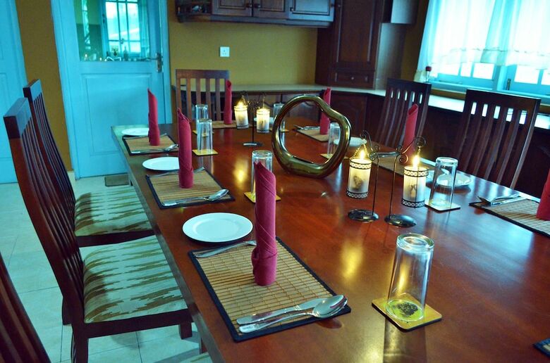 Hotel Hillcrest Villa