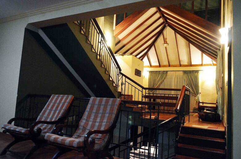 Hotel Hillcrest Villa