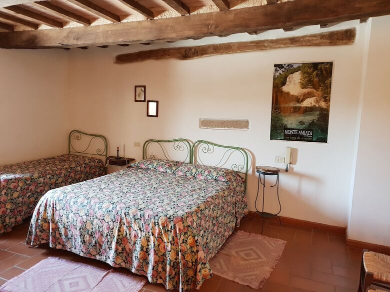 Agroturismo Agriturismo Bio I Rondinelli