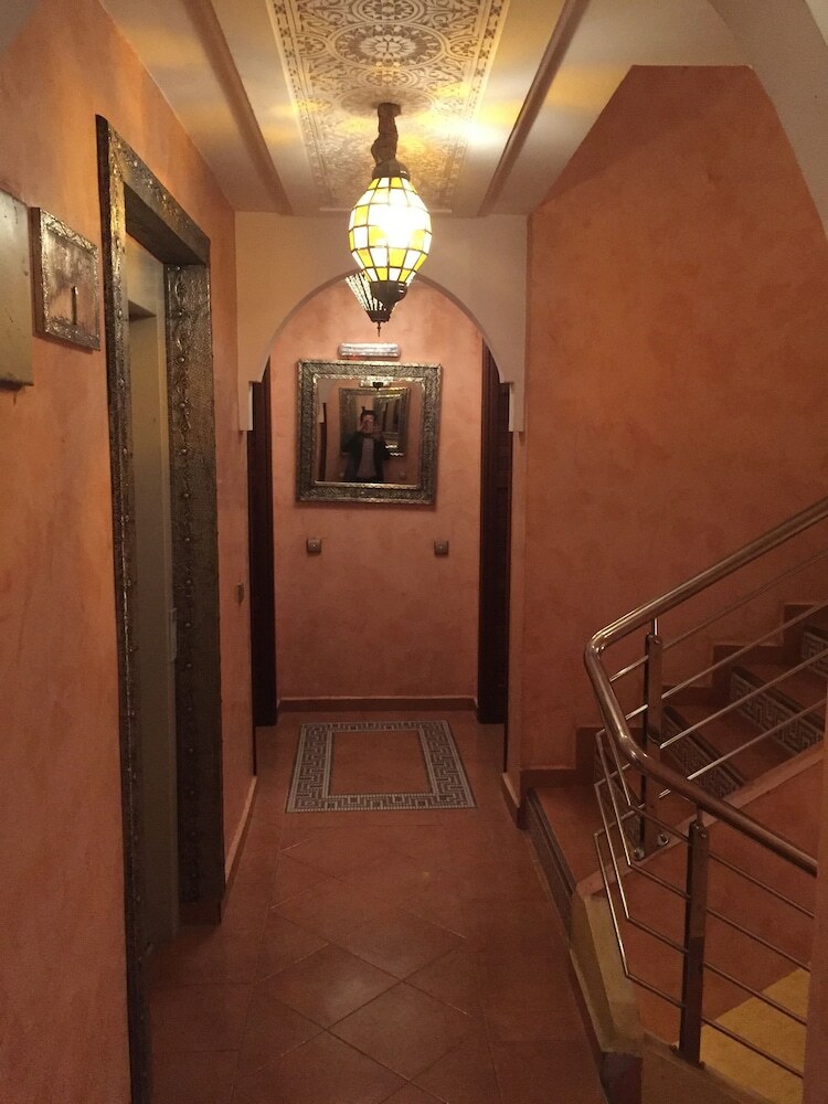 Aparthotel Rooms Palace