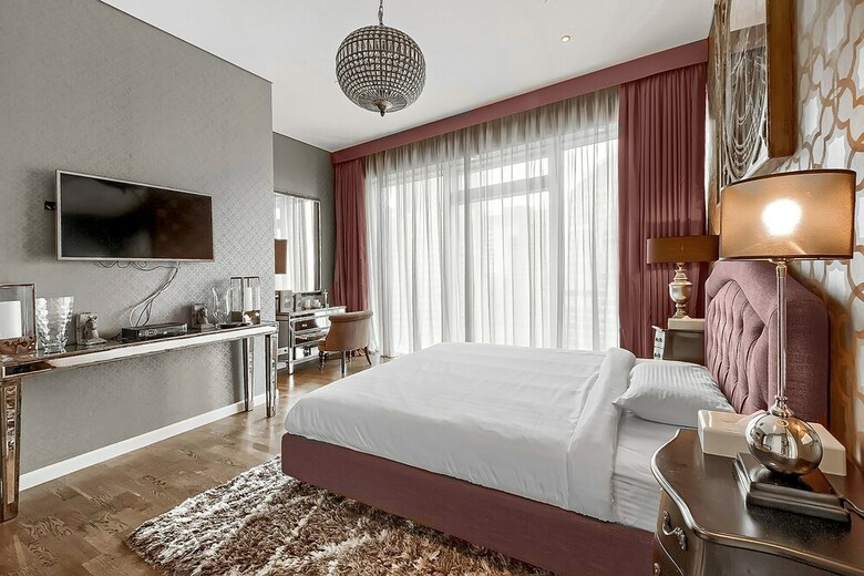 Hotel Sky Apartments Rentals Service