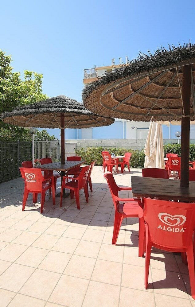 Hotel Caravel