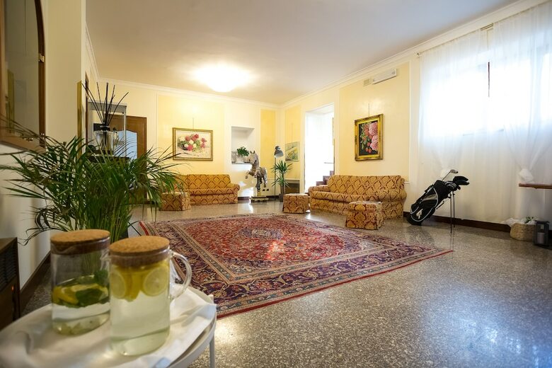 Hotel Porta Del Sole