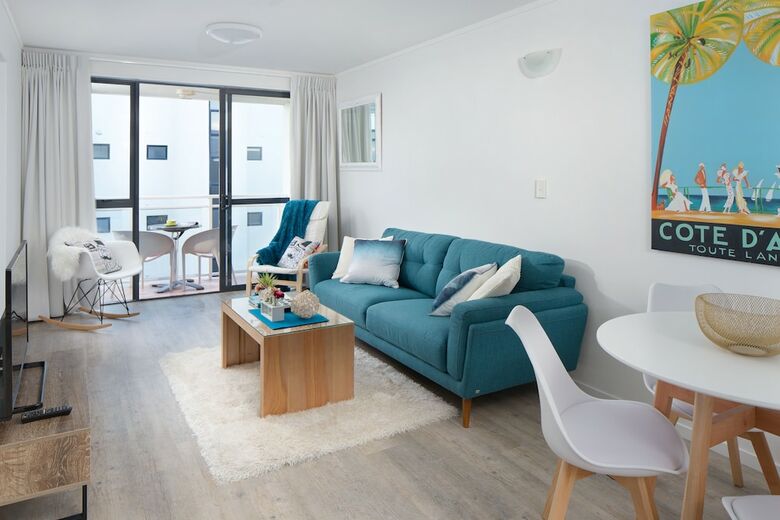 Penthouse Apartment 502 In The Atrium
