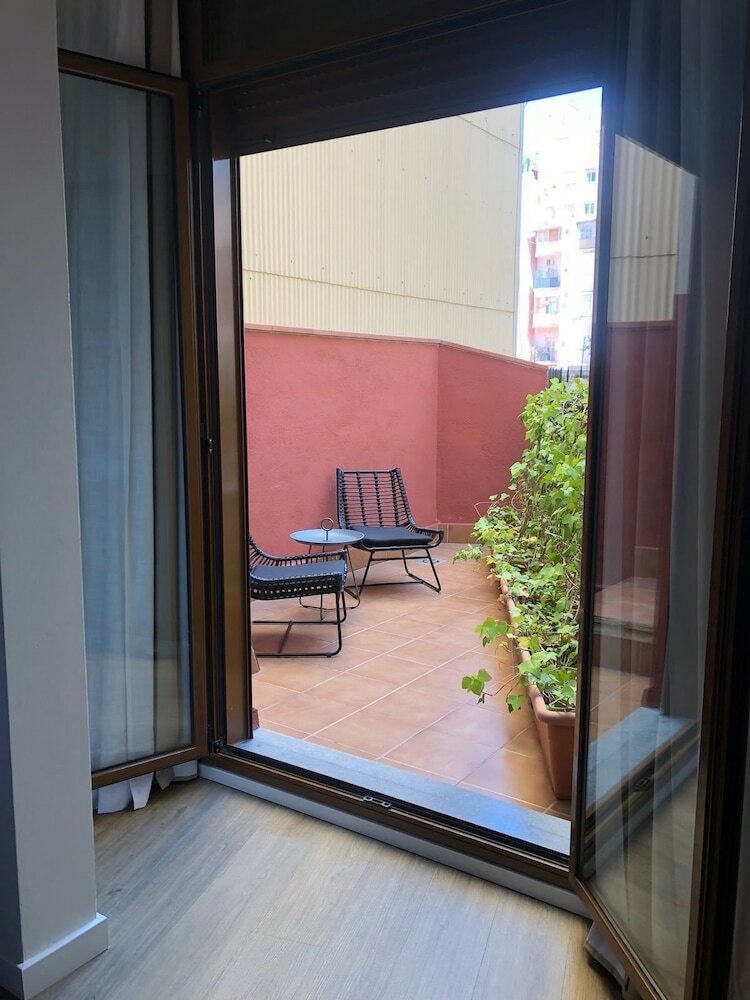 Apartamentos Uma Suites Metropolitan