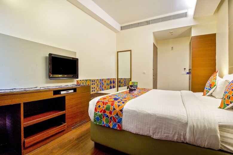 Fabhotel Cabana Gk1
