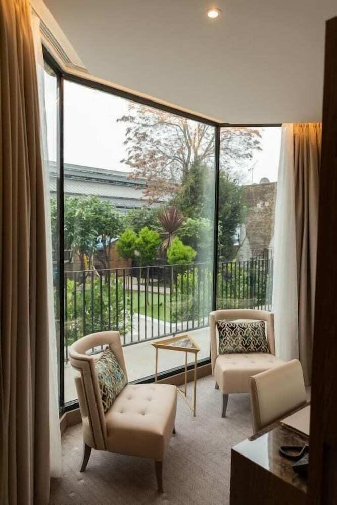 Merit Kensington Hotel