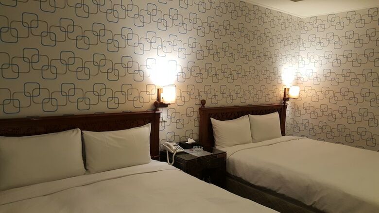 Hon Dow Hotel