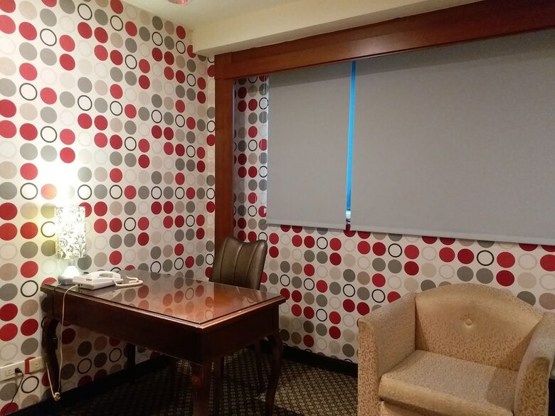 Hon Dow Hotel