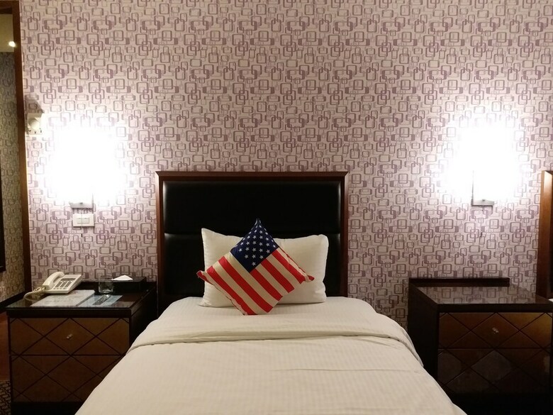 Hon Dow Hotel