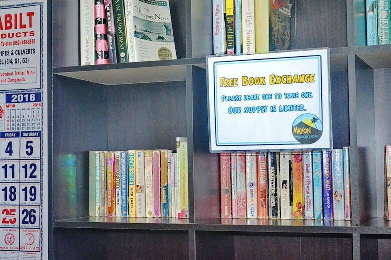 Hostal Mayon Backpackers Hostel