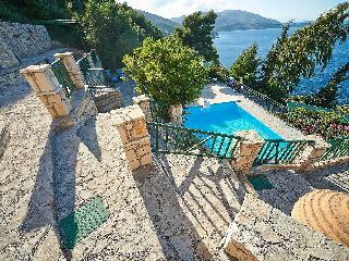 Villas Cavo Marathia