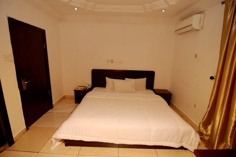 Brickland Hotel