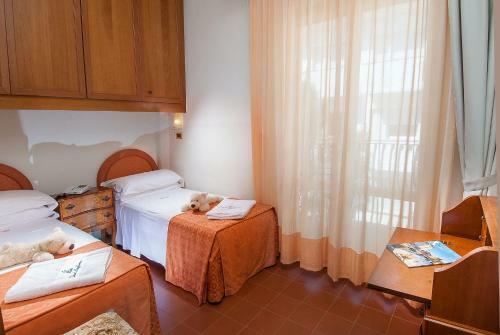Dea Hotel