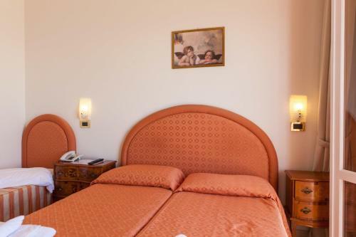 Dea Hotel