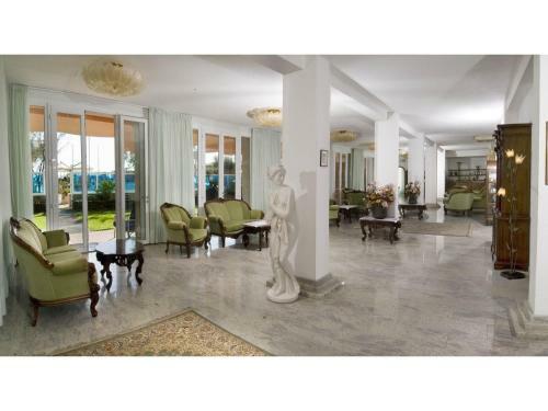 Dea Hotel