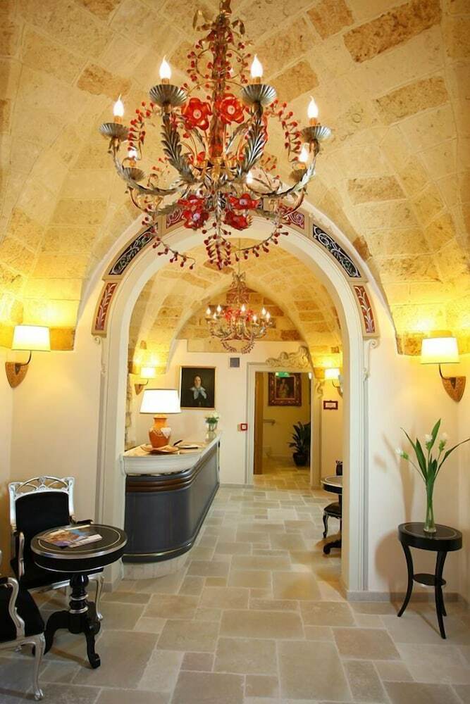 Kelina Charme Hotel