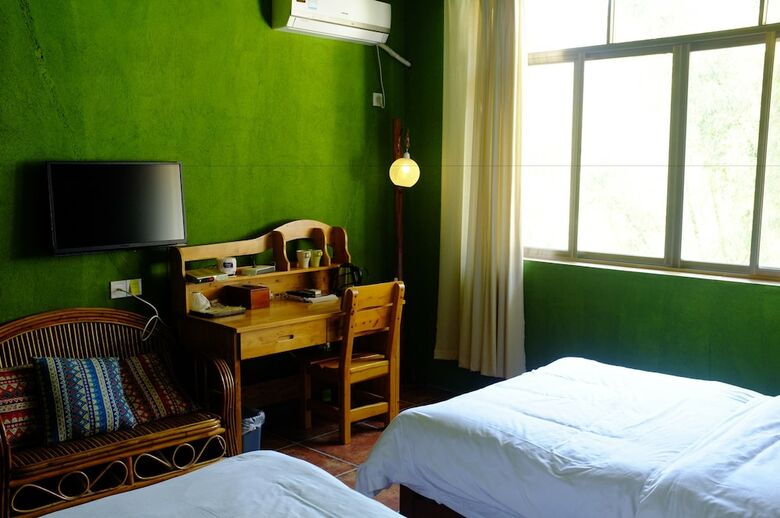 Hostal Yangshuo Eden Yha