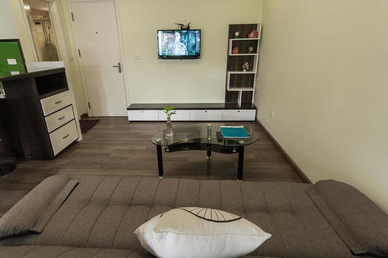 The Nguyens Apartments Hanoi Old Quarter