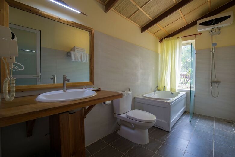 Hotel Mango Beach Resort