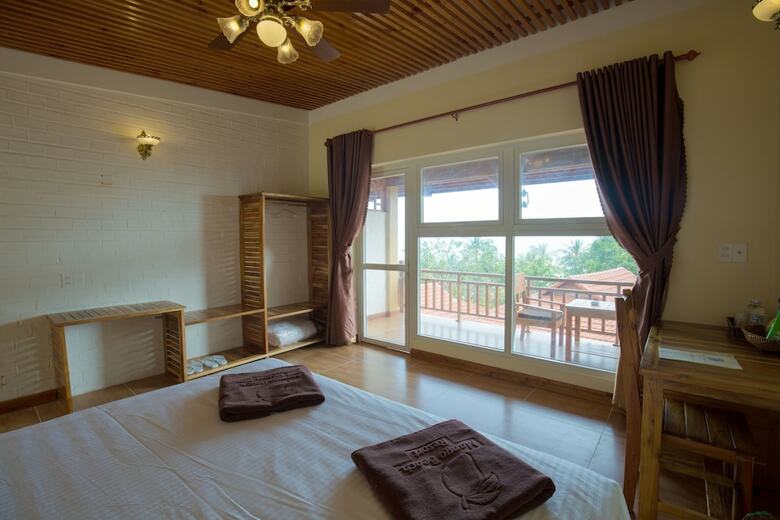 Hotel Mango Beach Resort