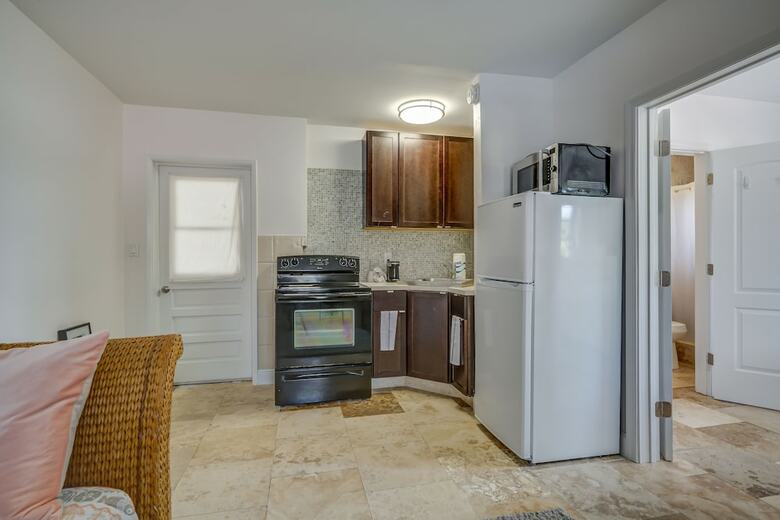 Hotel Sea Steps Suites