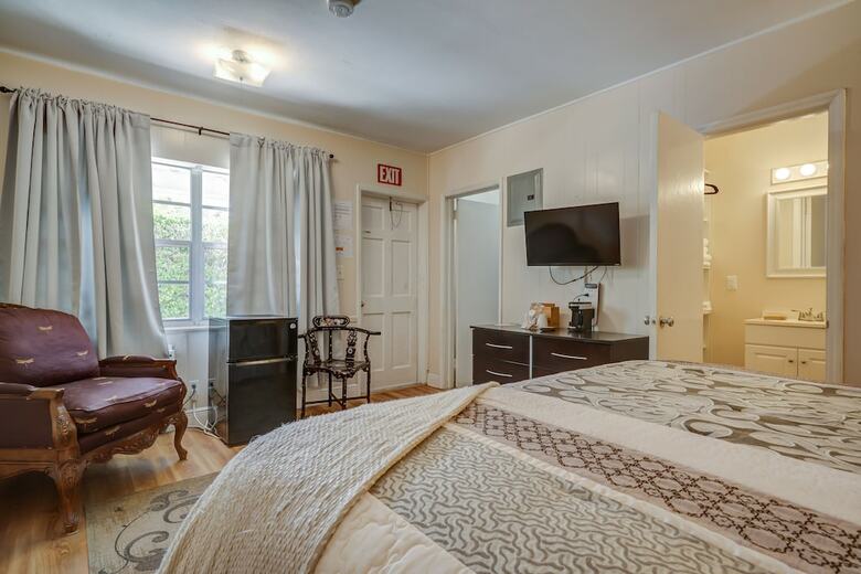 Hotel Sea Steps Suites