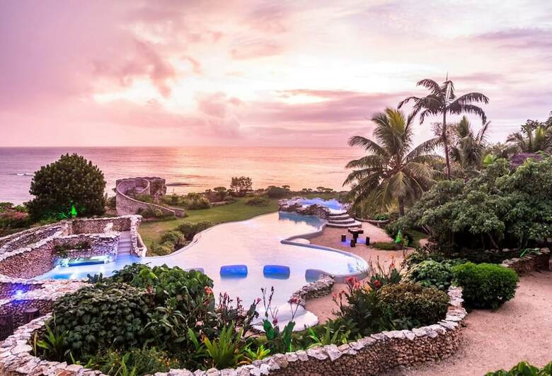 Apartamento Tanna Evergreen Resort & Tours
