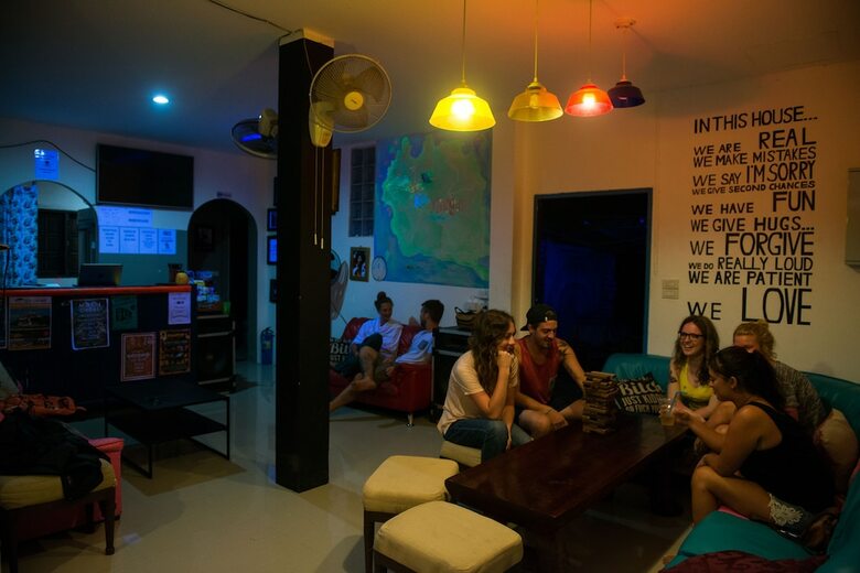 Hostal Love Station Hostel