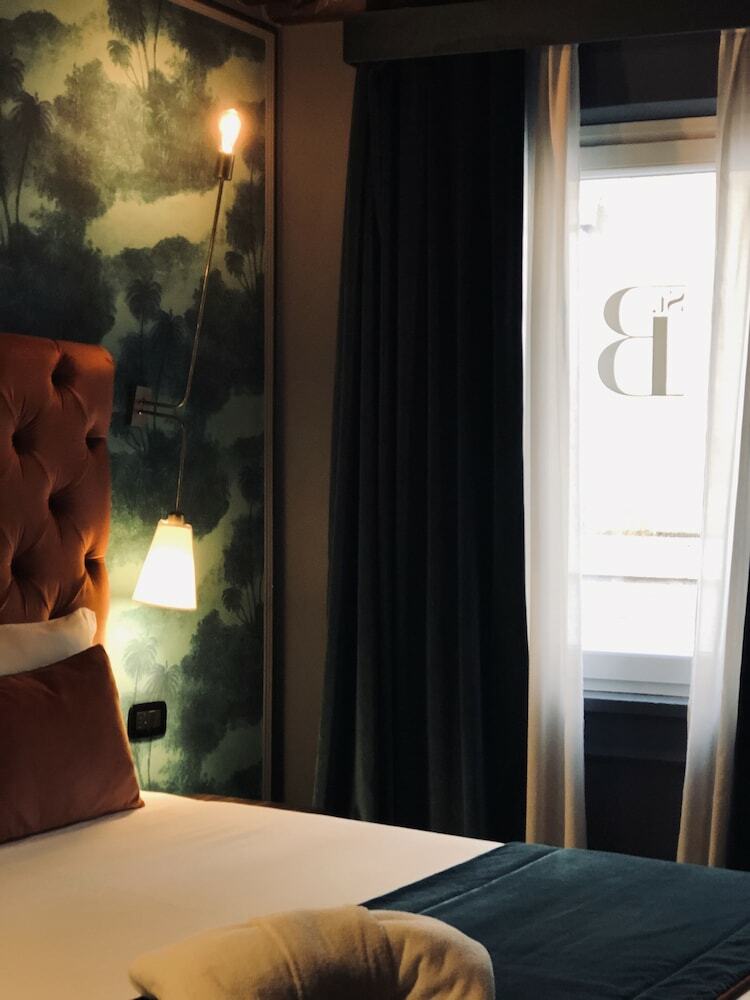 Saint B Boutique Hotel Stb