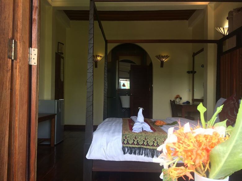 Hotel Chaluenxay Villa